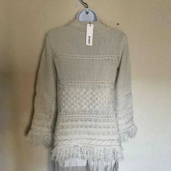 BB Dakota Heart Over Head Cable Knit Fringe Sweater in Oatmeal - Size S - Picture 9 of 10